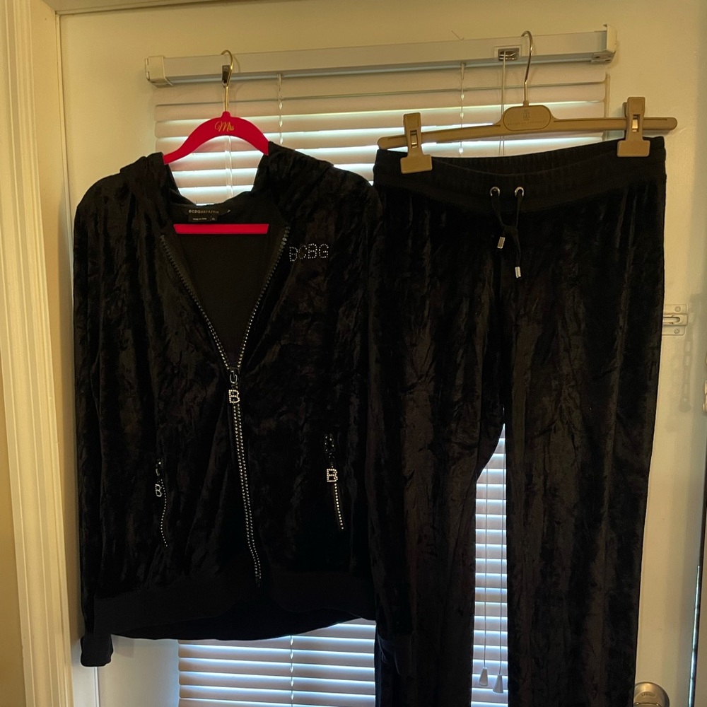 BCBG SET